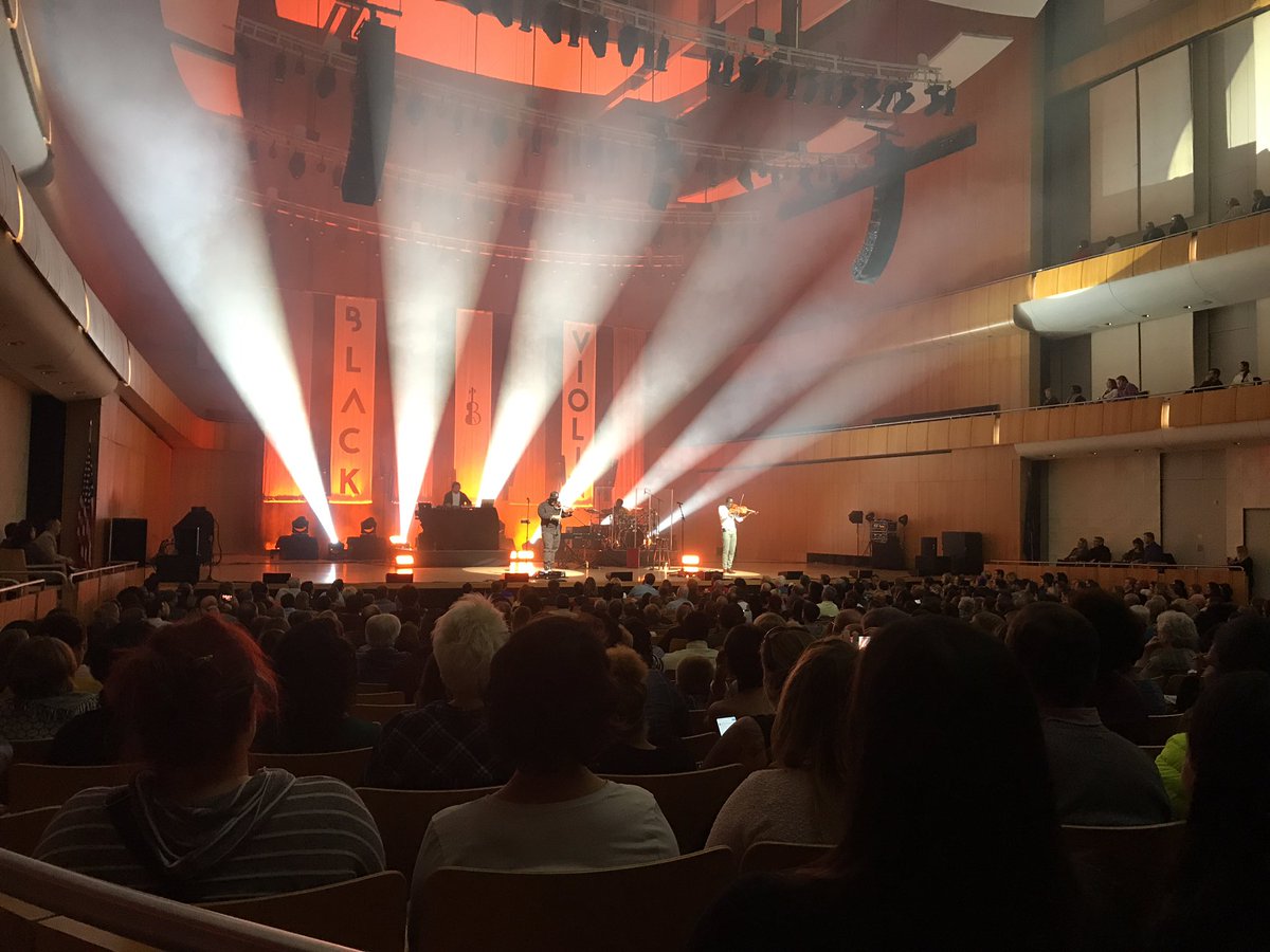 SCHLCEO13's tweet photo. #blackviolins never disappoint!! https://t.co/8OLEJBLjpQ