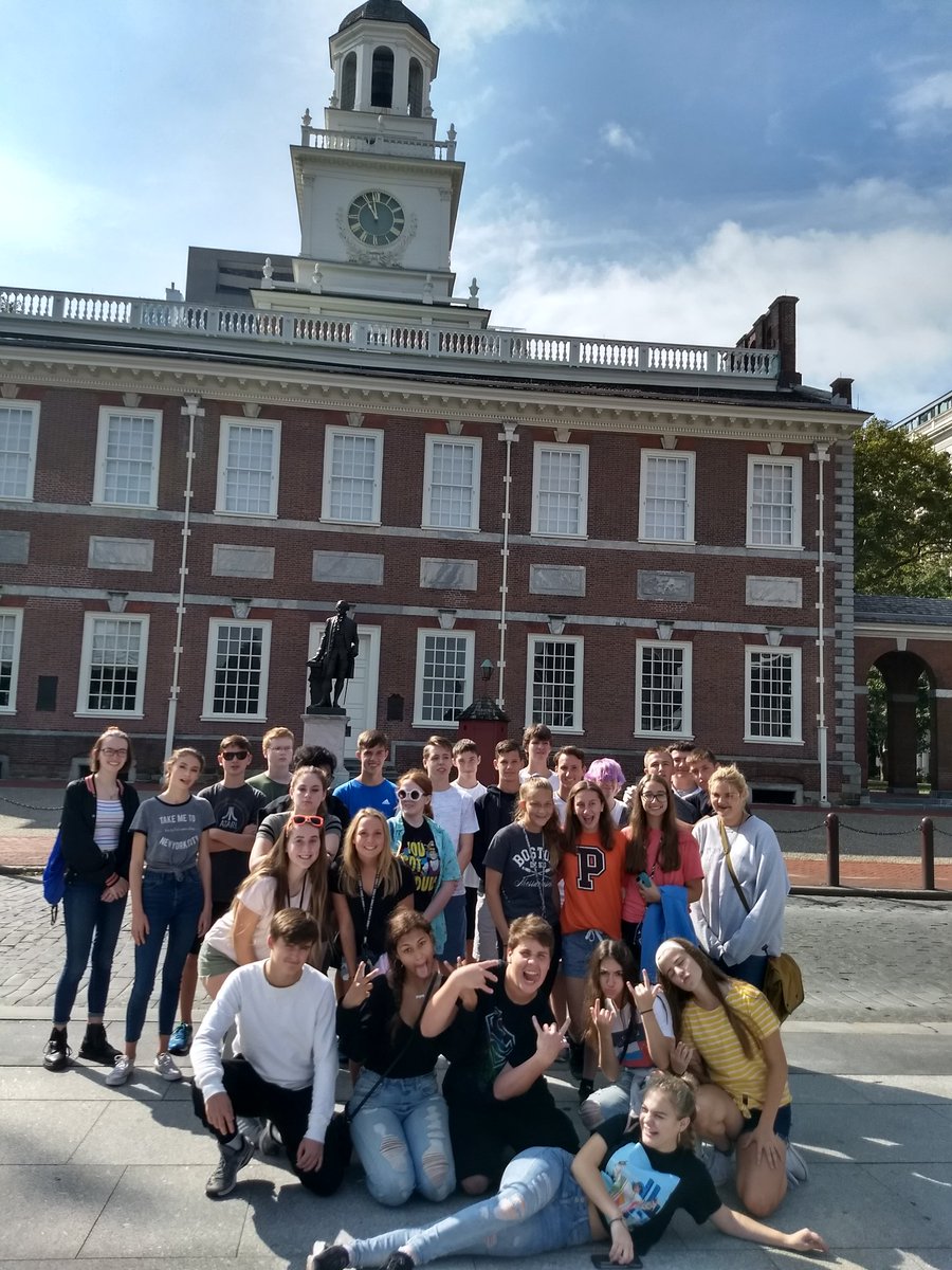 mrs_morrone's tweet photo. Had fun field tripping today with a great group of students! #historyinourbackyard Thanks @kcasey395 https://t.co/IIUUWJvIc7