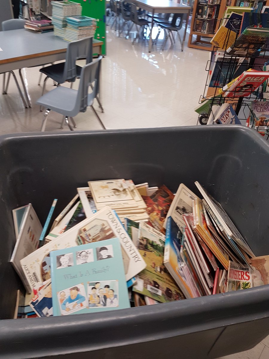 SaraMudge_TL's tweet photo. Beginning a huge weeding project at STA! Thank you, Brandon Wright for your help @cross_can Hoping to transform our teeny, tiny library into something great! @ycdsb #ycdsbtls #makingroomfornewbooks #changeisgood https://t.co/fgQ9XI7YX8