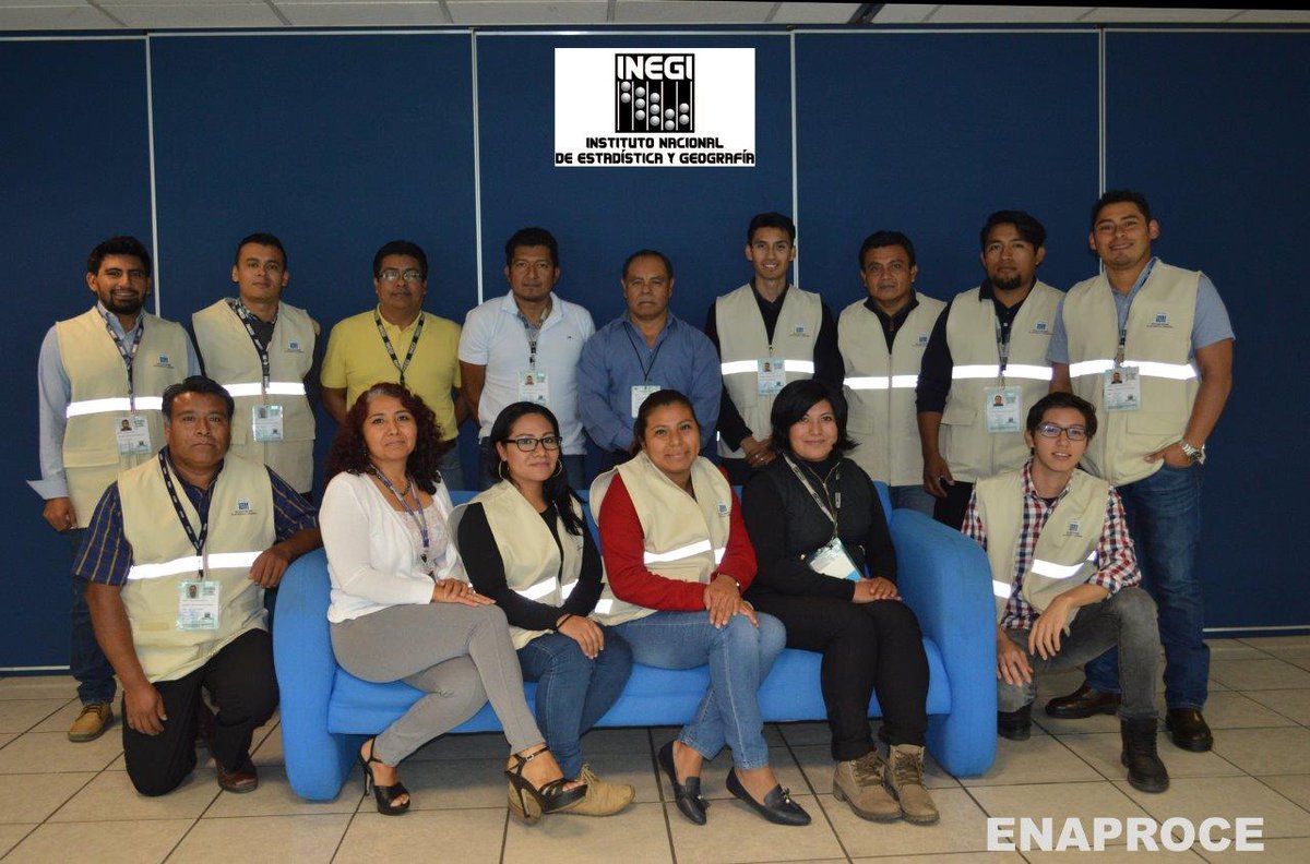octavio_floresl's tweet photo. El quipo profesional #Oaxaca de @INEGI_INFORMA de la Encuesta #ENAPROCE visita Unidades Económicas seleccionadas para captar temas de productividad y competitividad. Si fuiste elegido, brinda la información. La información se maneja confidencialmente acorde con la ley #SNIEG https://t.co/Xcv8DOQVu3