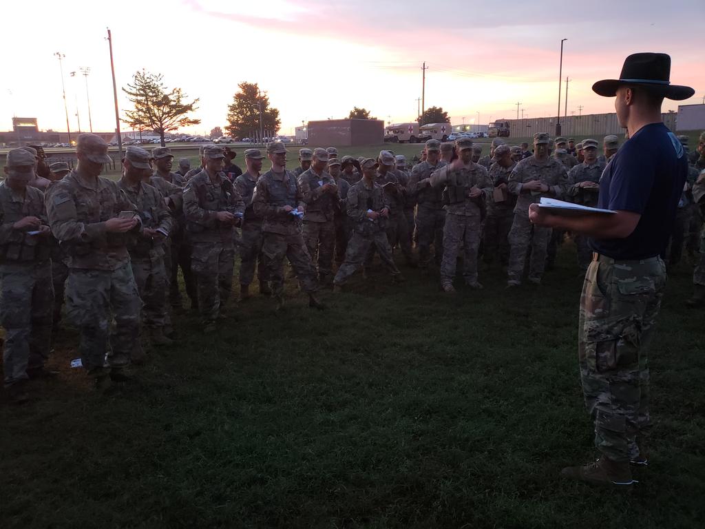 RealShadowSix's tweet photo. Excellent performance by 1SG Dingman, 1LT Truesdell, SSG Glisson, SGT Todd, SPC Lynch, SPC Witt, and PFC Woodard at the 35+ mile spur ride. Congratulations on receiving your hard-earned silver spurs. #spurrideordie #CAVtastic #mostinfantrymanintheworld https://t.co/3vN9COoDMk https://t.co/agjbB347Ow