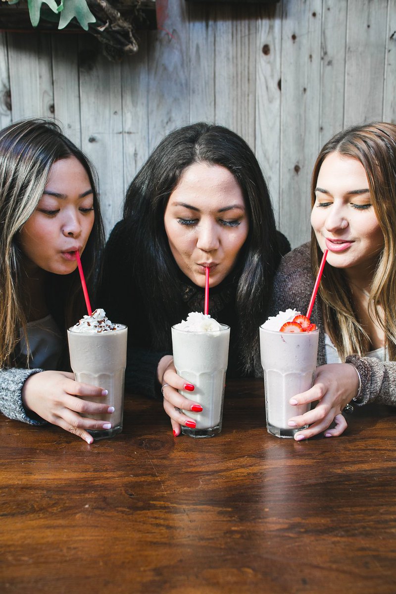 SloopysBchCafe's tweet photo. Squad goals. https://t.co/qaXxYRS5Uu