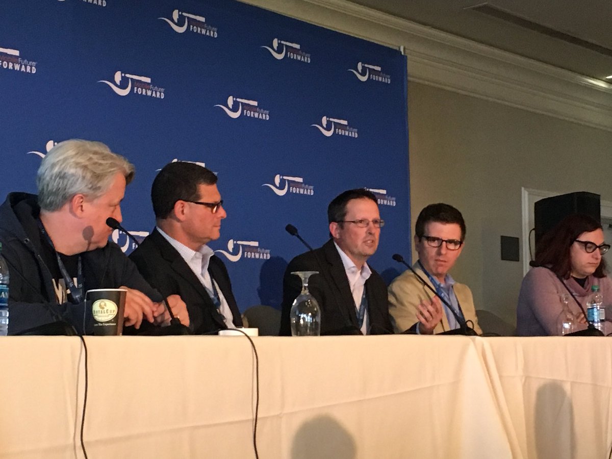 robjtopol's tweet photo. Spreading the word on new applications enabled by 5G and edge compute 😉. A great panel of folks, and big thanks to Chetan for the opportunity #mobileff #5grunsonintel https://t.co/YNFAUnEsX9