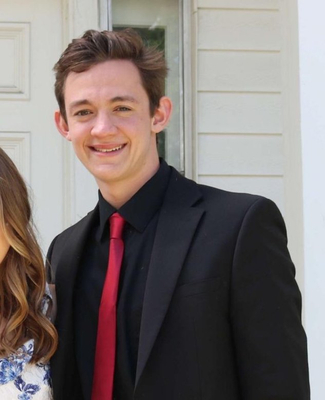 Coming in with all bark and not very much bite, 3rd year freshman Jacob Dringle! Coming in at 120 lbs of skin, bones, and golf apparel, this self proclaimed "pledge papí" is looking to make his mark on the Sigma nu franchise

Strengths: nice butt, spin move
Weaknesses: bench