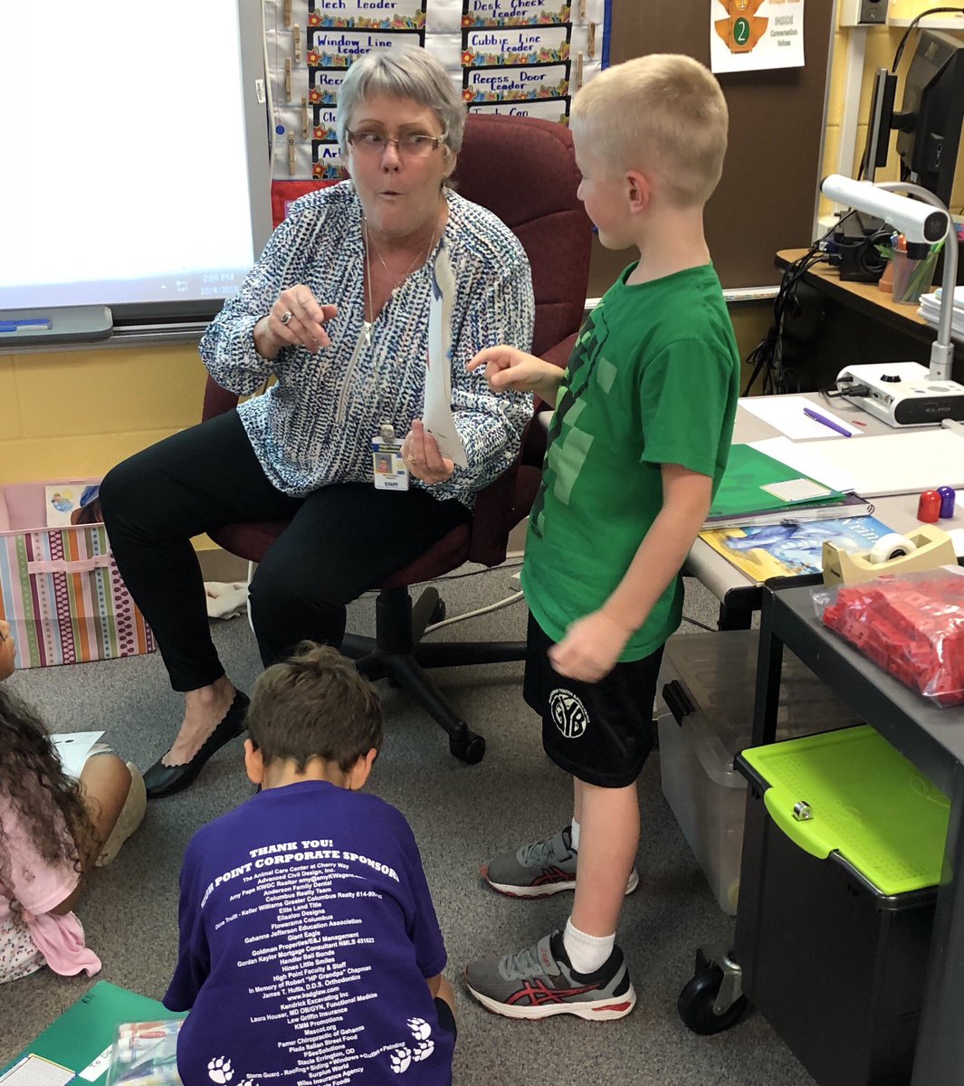 SharonSuriano's tweet photo. These first graders squeeled with excitement and wonder when they were eventually told there were more than 9 ways to make a square on the page. You definitely made your students want to keep exploring, Rhonda Bishop! @highpointgjps @GahannaJeffersn #gjpsmath https://t.co/Lfl8odq8O9