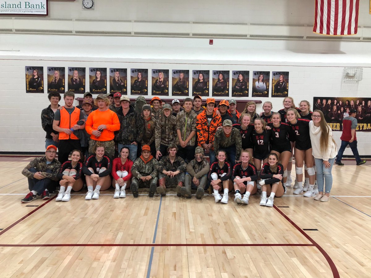 Might not see all those fans since they are in camo, but awesome KW school spirit tonight in PI👍🏻 KWVB18. #whatmakesKWgreat