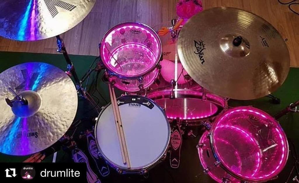 drummers-corner-group:

  #Repost @drumlite 

・・・

A little drummer’s eye view from the dude @garrettforce!

.

.

.

#drumlite #drumlites #leddrums #zildjiancymbals #evansdrumheads #drummerseyeview #drummersperspective #drummerpov #getlit #liteitup #drums #drumkit #drumset …