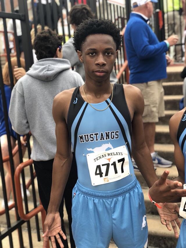 TheErinBrown's tweet photo. I would like to dedicate the upcoming 2019 season to the people that told me I wouldn’t get this far🕊👏🏽 #RoadToState19 🌪™️ https://t.co/ErGv0zb5c9