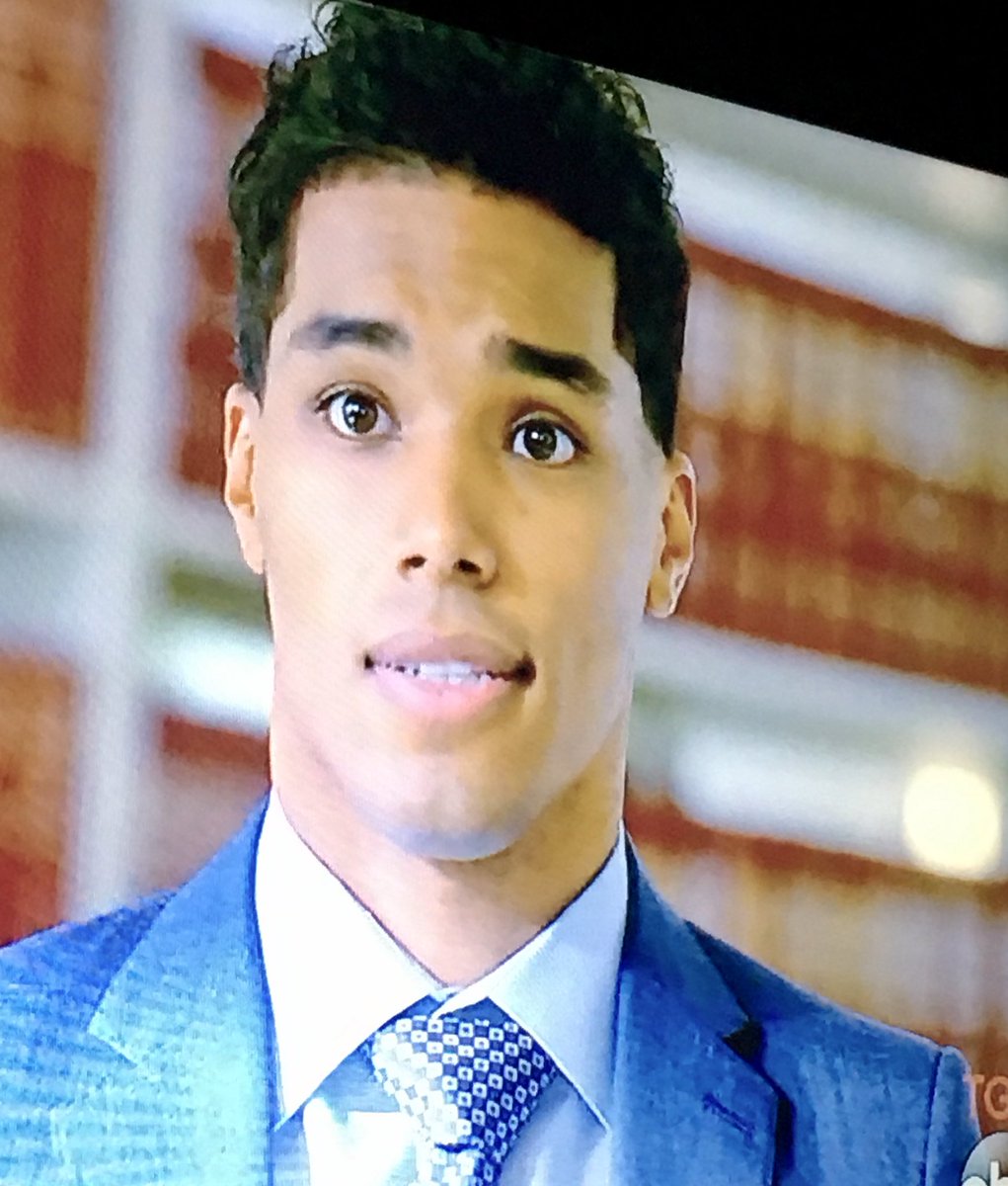 natelivetweets's tweet photo. Hey #htgawm https://t.co/tz5SxJJMHr