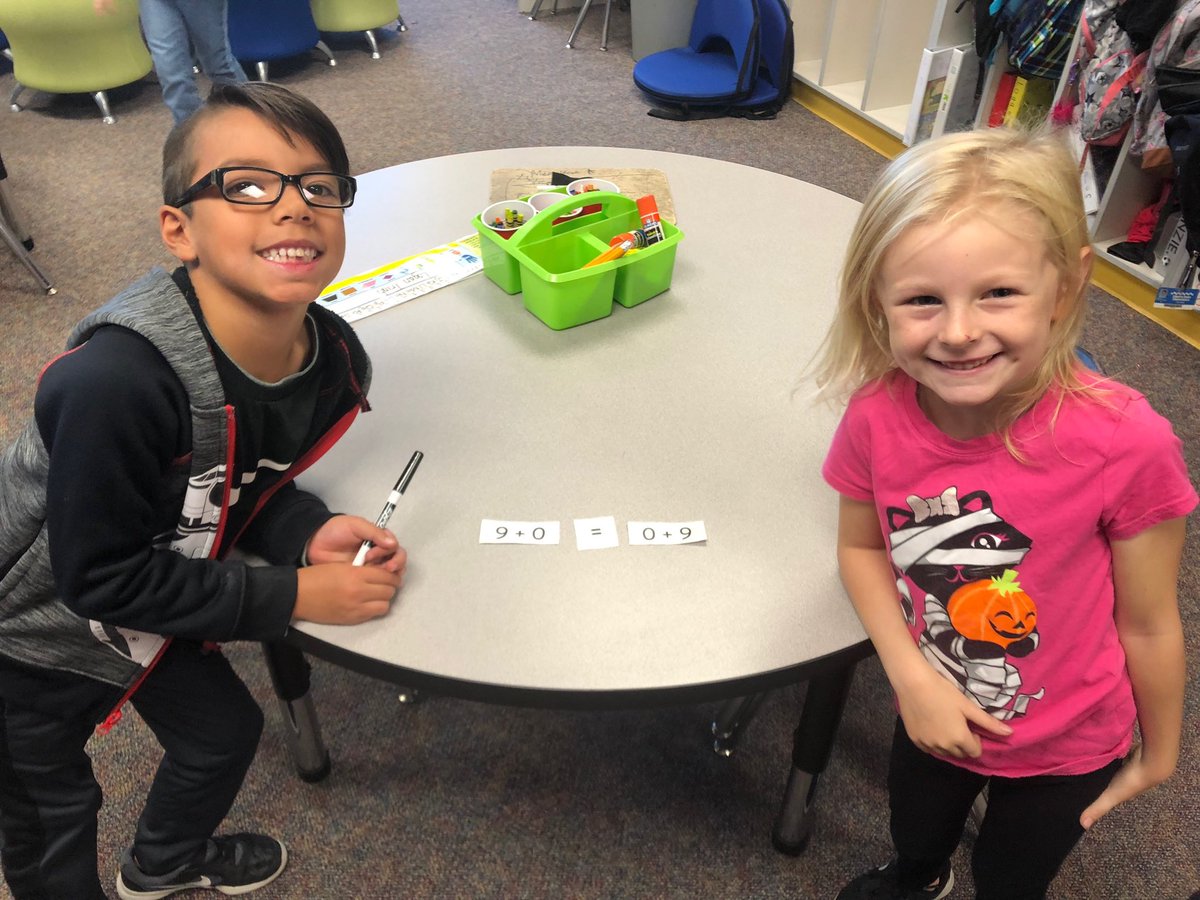 MrsKHaverland's tweet image. These students found their match! #commutativeproperty #Eureka