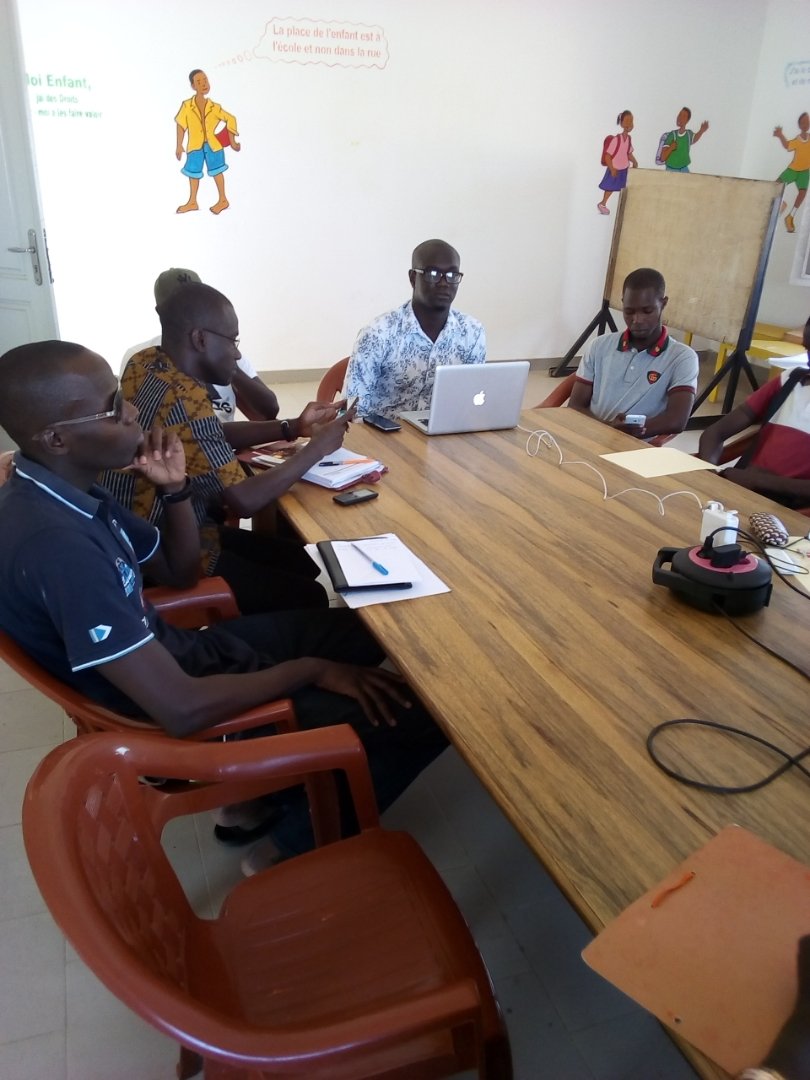ziza_manager's tweet photo. Don de Sang prévu le Samedi 13 Octobre 2018 au Lycée Seydina Issa Rohou Lahi des parcelles Assainies.
Venez nombreux pour sauver des vies.
Un retweet = Une vie Sauvée
#kebetu #senegal #protection #afrique #children #formations #education #APEsenegal #UNI_PRO @apesenegal @ape https://t.co/nHRR3NCsLd