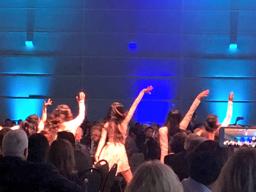 2Learn2gether's tweet photo. So proud of @OntarioHS @OntarioHigh @WeRtheO Dance Company!  They did a fabulous job of opening A Million Dreams at Hope for Housing Gala!  Great job, Jags! https://t.co/B9lrNv1YzG