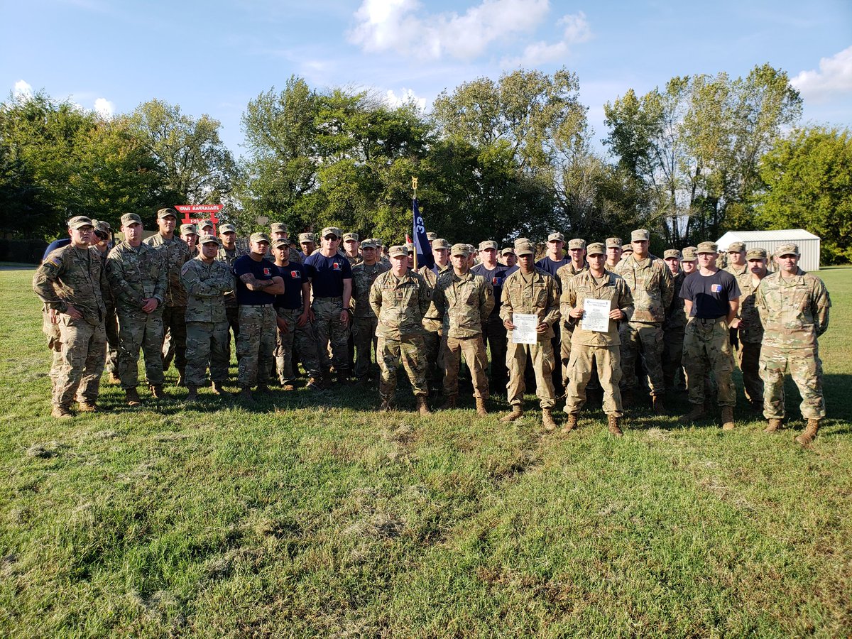 RealShadowSix's tweet photo. Excellent performance by 1SG Dingman, 1LT Truesdell, SSG Glisson, SGT Todd, SPC Lynch, SPC Witt, and PFC Woodard at the 35+ mile spur ride. Congratulations on receiving your hard-earned silver spurs. #spurrideordie #CAVtastic #mostinfantrymanintheworld https://t.co/3vN9COoDMk https://t.co/agjbB347Ow