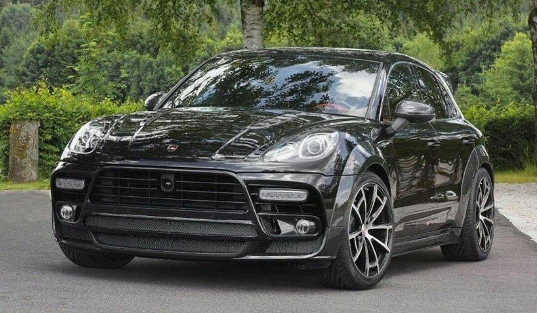 RentNearCar's tweet photo. Read between the blurred lines. #nearcar #rentcar #Porsche #PorsheMacan #Mecan #CarGelOnGGV #carsofinstagram #carlifestyle #carlove #instacar #carswithoutlimits #supercar #supercars #carspotting #luxurycars #sportscars #luxury #carphotography #photography #carlife #bhfyp https://t.co/YCd1e5L57m