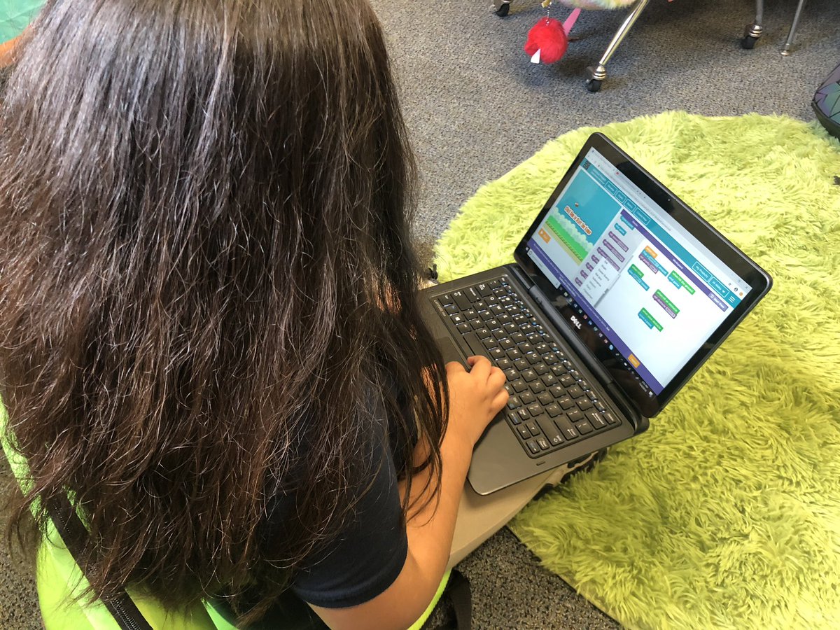 CounselorSoto's tweet photo. Coding Club! #PLPrepSamHouston #PLSamHouston #EmpowerHour #PLIgnitetheLight #SchoolCounselor https://t.co/c08NuocjYt