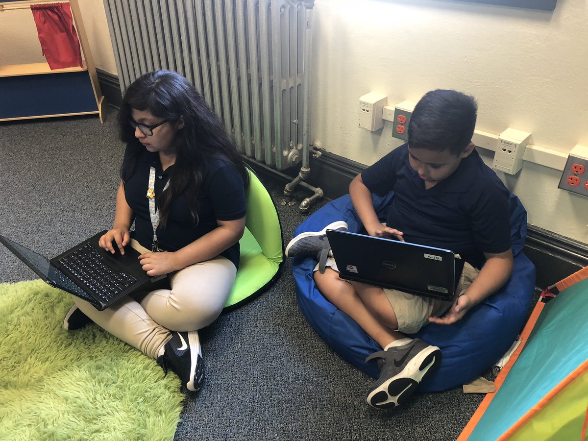 CounselorSoto's tweet photo. Coding Club! #PLPrepSamHouston #PLSamHouston #EmpowerHour #PLIgnitetheLight #SchoolCounselor https://t.co/c08NuocjYt