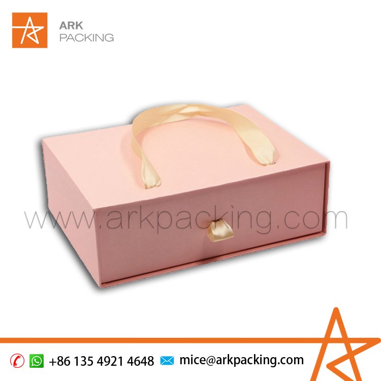 arkpacking's tweet photo. Drawer cardboard wholesale beautiful design storage box packaging custom printed
#Arkpacking #rigidbox #giftbox #paperbox #jewelry #jewelrybox
#jewelryboxset #jewelrystorage #storagebox
cellphone: +8613549214648
email: mice@arkpacking.com
website: https://t.co/Jn0OoNYuna https://t.co/svldrzhc9d