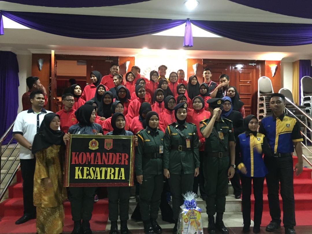 twt_komander's tweet photo. 4 OKTOBER 2018| SEKITAR AKRAB 10.0 | ALHAMDULILLAH TEMPAT KETIGA BAGI KATEGORI PERSEMBAHAN TERBAIK . TAHNIAH STRIX VARIA ! 🔥
#flyvariafly#strixvaria https://t.co/dUyjn8PRR2