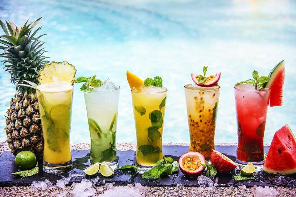 Pick and choose your favourite drink poolside at Dusit Thani Laguna Phuket. For more information bit.ly/2j29O0d #drinks #pool #phuket #dusitthani #vacation