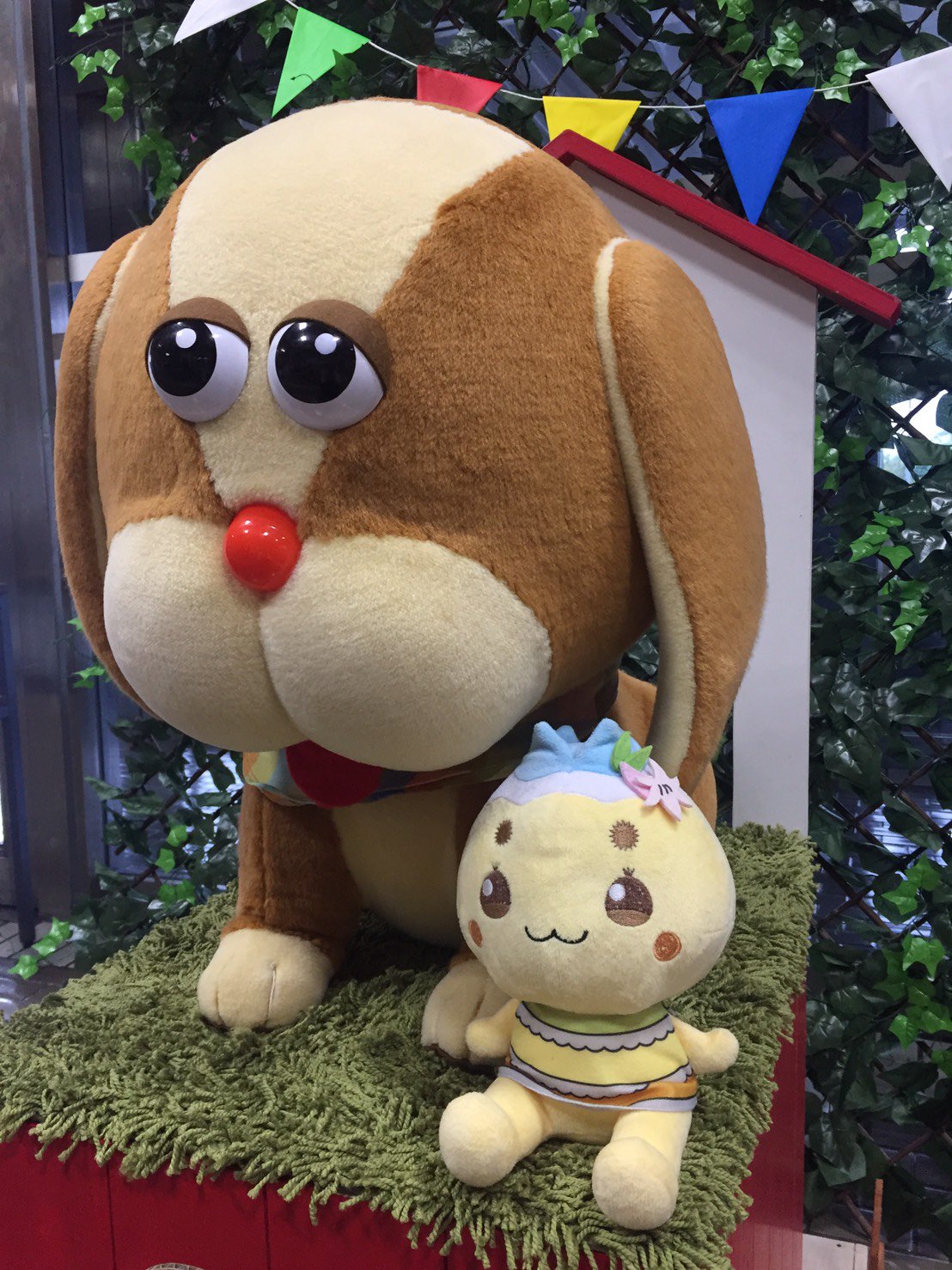 恵那市観光協会 公式 エーナちゃんが岐阜犬とコラボしてもらいました 岐阜犬には岐阜県庁のロビーで会えるみたいですよ 恵那市公式キャラクター エーナ 岐阜犬 半分青い ご当地キャラ 恵那 恵那市 岐阜県庁 T Co Vmoe2myxpv Twitter