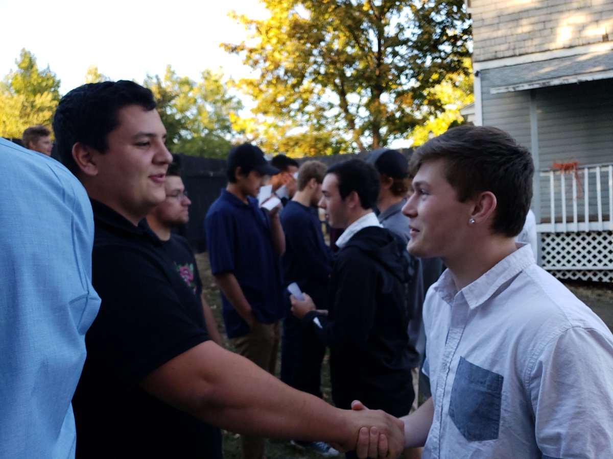 PLAYER UPDATE: sparks FLY between freshman Rece and Junior stud "Chavez"... well see how this pans out

Matchup: Quintana is looking good with the upper body strength early on in the draft, but Chavez is the reigning champ with clinch matchups so far

Edge: Chavez