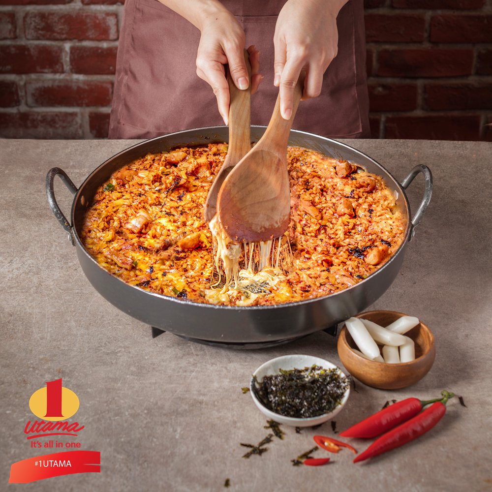 1UtamaOfficial's tweet photo. Cheesy goodness with @yooganemy Chicken Galbi Fried Rice that is a must try for those looking for some fried rice with cheese!🧀🍛 Yoogane is located at📍Second Floor Highstreet!🤤 #1Utama #Yoogane #CheesyFriedRice #KoreanFood #Lunch
https://t.co/8Mu6tVIPS0 https://t.co/5cYGnxZYuu