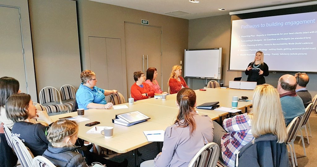 solutionsanna's tweet photo. Huge thanks to @NZBookkeepers for a really enjoyable workshop today!
#advisory #transformSR https://t.co/x6PZjDDU8p