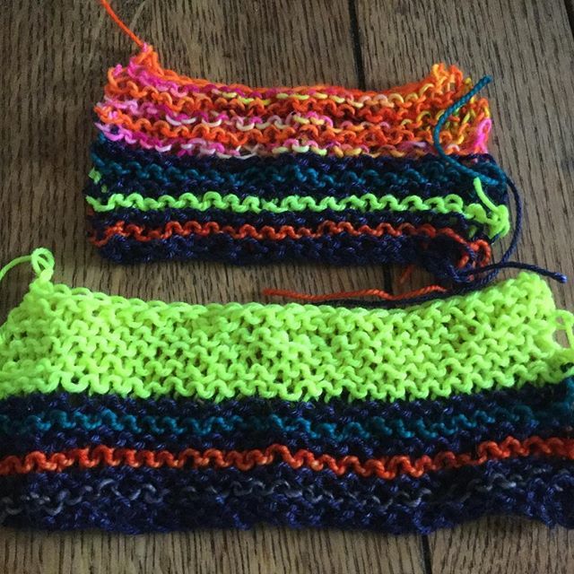 fatblackcatspaw's tweet image. #swatching can see that the gray is totally lost beside the blue. Will swatch again swapping main colour. #stephenwest #texturetimemkal #stephenwestmkal2018 ift.tt/2O5vkiF