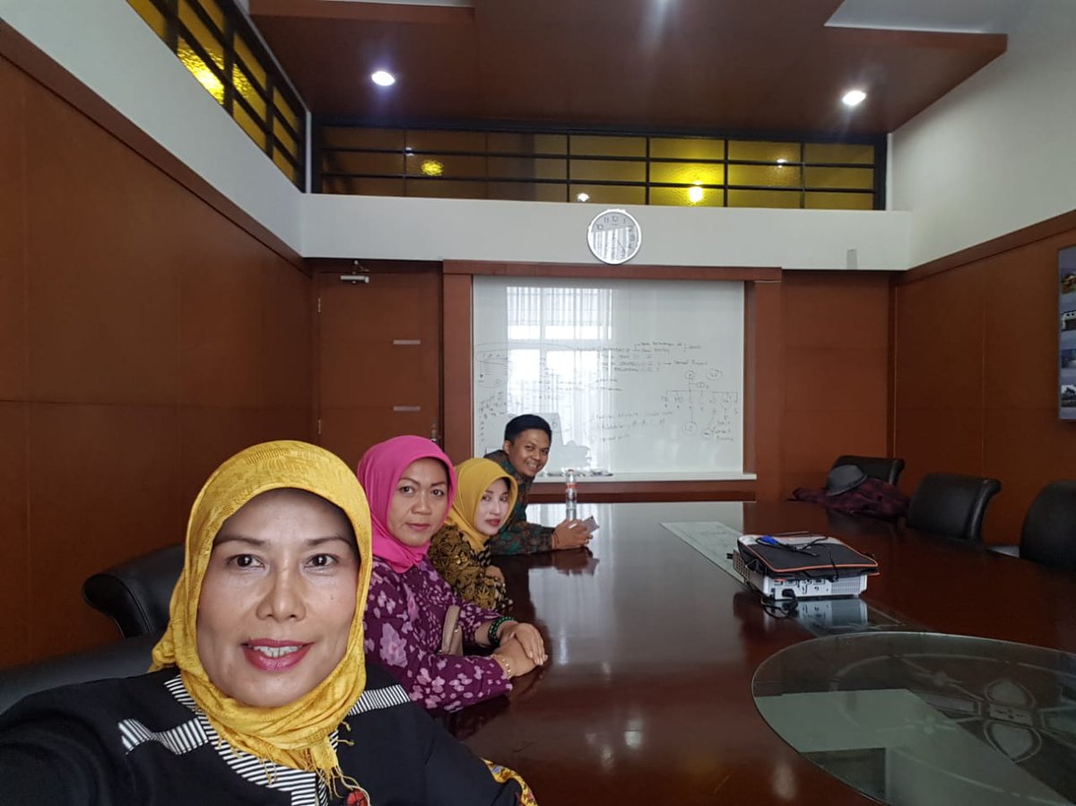 KEL CISARANTEN KIDUL tweet media