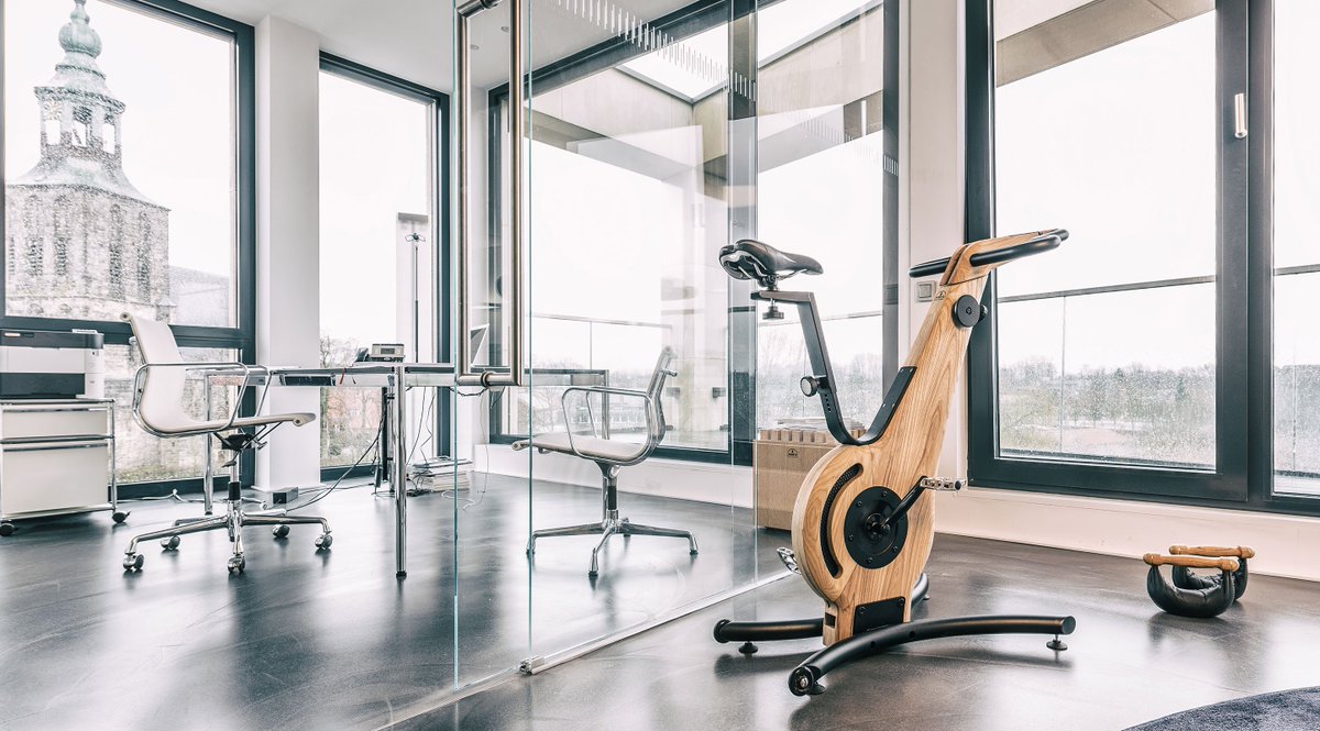FitshopES's tweet photo. NOHrD Bike, cuando el diseño y la funcionalidad se dan la mano.  

Más info: https://t.co/fw5ChNPAJe

#fitness #homepremium #diseñofuncional #cardio #biciestática #cicloindoor https://t.co/lg0nhfbwPG