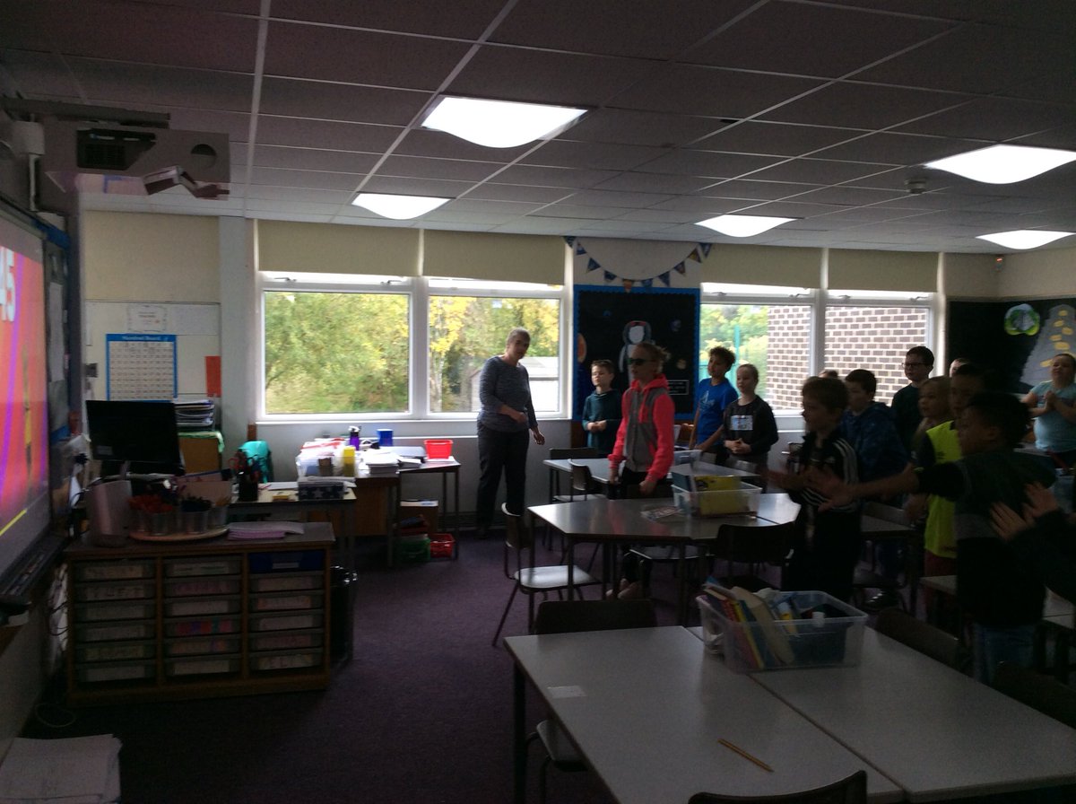 Y5MelthamMoor's tweet photo. Enjoying an active start to the day with times tables #supermovers @BBC_Teach #freshairfriday #mmactive lots of fun whilst learning π https://t.co/ofOZvdSmjP
