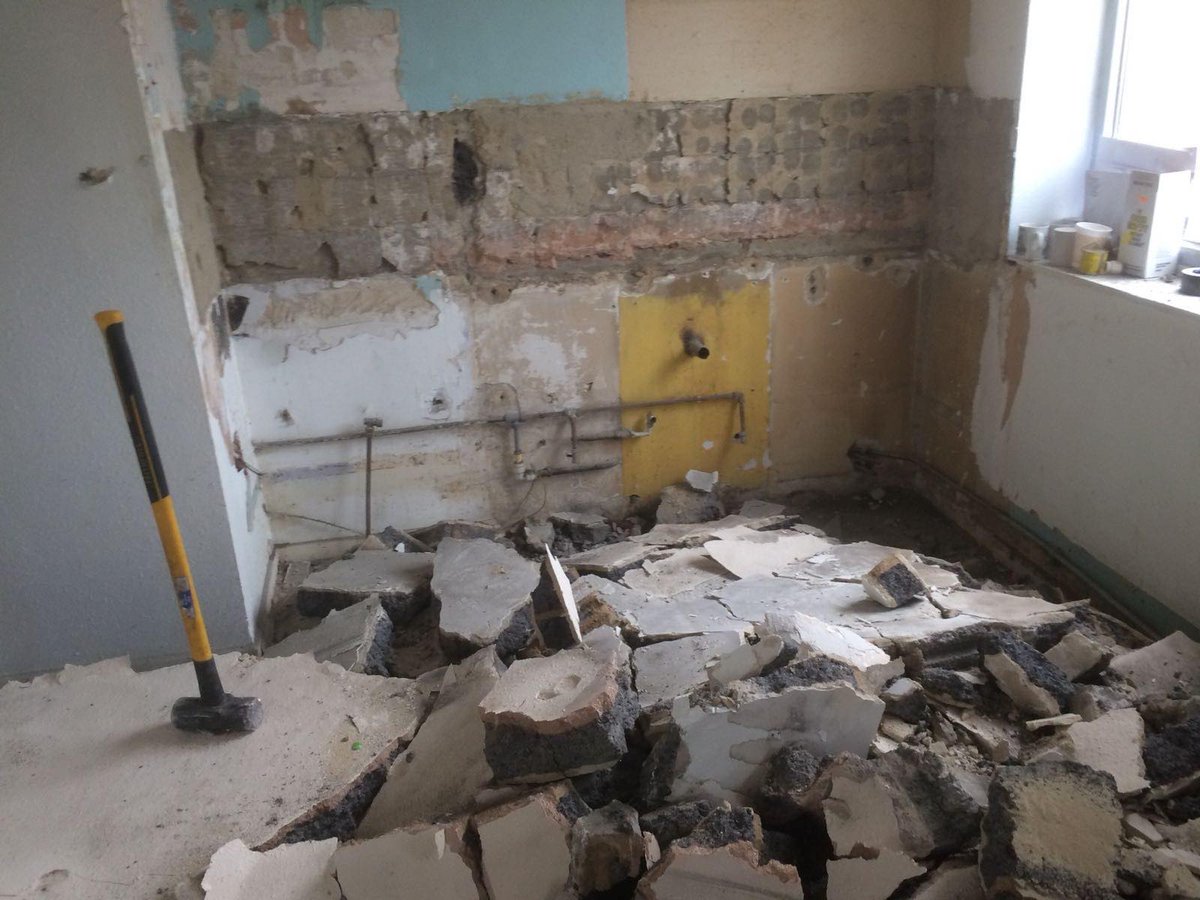 The team at @orlandoreidldn have been busy completing full home renovation projects. Watch this space for images of the projects development.

 👉🏼 orlandoreid.co.uk

#Property #PropertyValuation #LondonProperty #Renovation #Construction #PropertyDevelopment