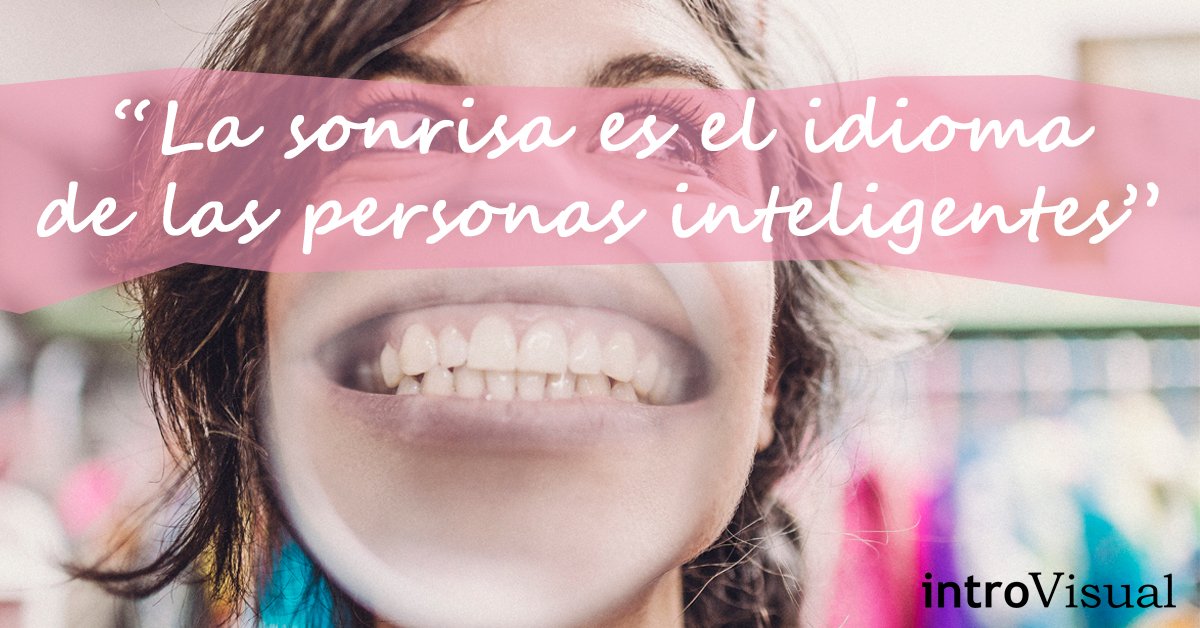 Introvisual's tweet photo. ¡Muyyyy feliz viernes y muy feliz 'Día Mundial de la Sonrisa"!
En #Introvisual intentamos que esté presente en nuestro día a día... ¡y hoy más si cabe!
#DiaMundialDeLaSonrisa https://t.co/Ii2TICBJ9B
