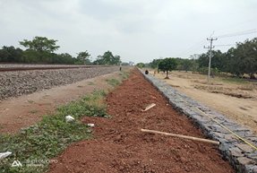 imo_djka's tweet photo. Pekerjaan Timbunan Normalisasi Lelerng pada sisi hulu KM.132+200 s/d KM.132+400, KM. 132+490 s/d KM.132+700 sudah selesai pengerjaannya dan pada sisi hilir KM.132+200 s/d KM.132+465, KM.132+600 s/d KM.132+700 sudah selesai pengerjaannya.
@perkeretaapian @kemenhub151 https://t.co/aBfF8ZhGMS