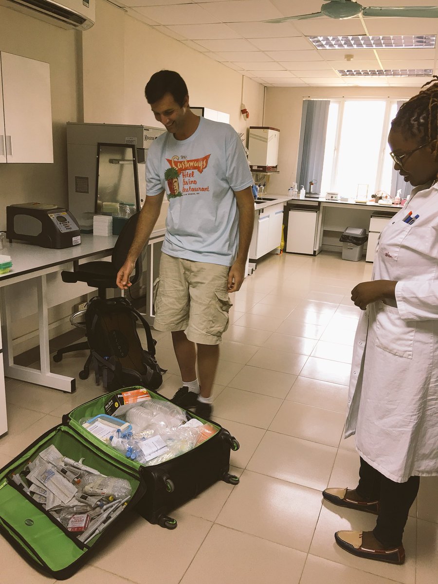 WZA_Razor's tweet photo. The @DeakinCeRRF #Lab in a backpack arrived safely and with only one minor spill of #shampoo to deal with. 

@LeeHudek @atieno_m https://t.co/8iy6sqhHFk