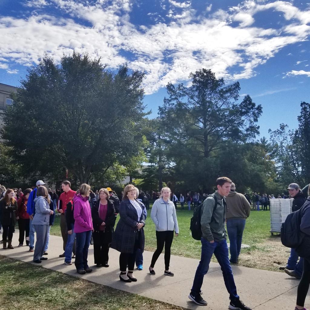 HaleyCook's tweet photo. Today's #CALSweek lunch was worth the line. Hats off to this year's @iastate_cals Council. Torrential rain & a flooded tent were a challenge, but true to form, they rolled up their sleeves and adjusted plans. It's been an outstanding #CALSweek. Well done, students! #CALSProud https://t.co/pPbCKcWUyz