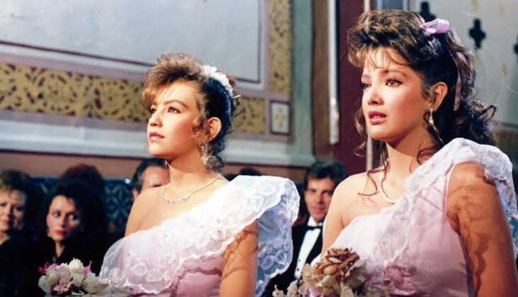 detlnovelas1's tweet photo. Hoy, hace 31 años, una #Quinceañera llegó a 🇲🇽
#AdelaNoriega, @thalia, @E_Laguardia, @norvindv, @ligardesebas, #BlancaSanchez+, #JorgeLavat+, #JulietaEgurrola, #LuisBayardo, #InesMorales, #AliciaMontoya+, #RafaelRojas, @armandoaraiza, @Omar45Fierro, #MargaritaSanz
P @carlaestrada https://t.co/cEKZ7ai2ts