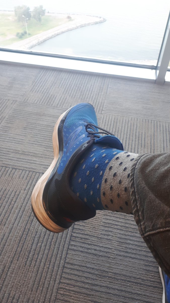 TrendyCorap's tweet image. #GününÇorabı #socksofday #sockofFriday