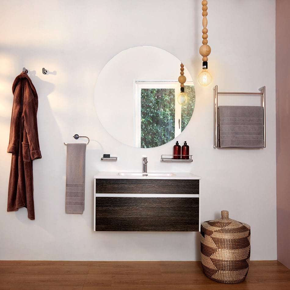 sa_decor's tweet photo. #LIQUIDRed  bathroom accessories and tapware brand, demonstrate how you can improve  the look of your bathroom for an instant bathroom update: https://t.co/qL2i90pK05
 #bathroom https://t.co/qPANVDC8dg