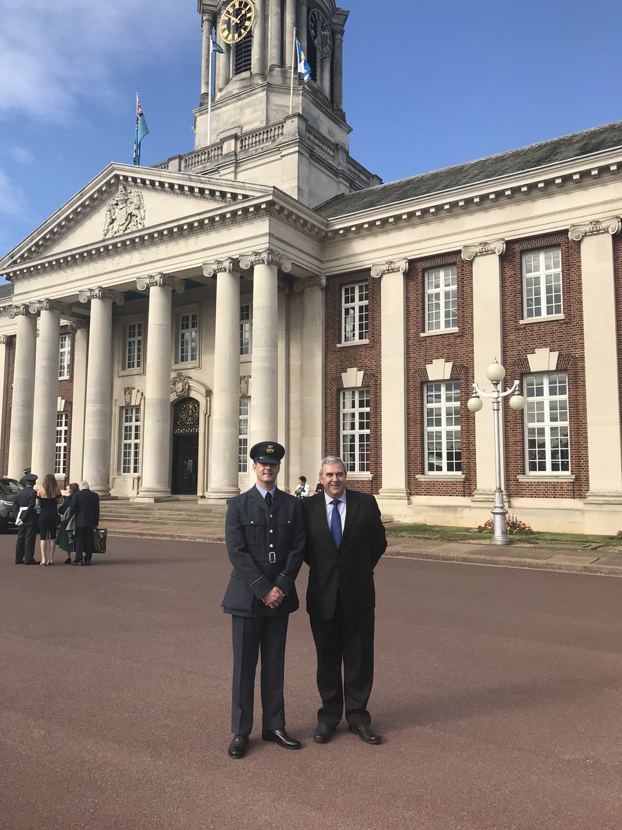 RStevenson99's tweet photo. What a proud day yesterday, seeing Andrew passing out as a Flying Officer before he starts his pilot training. https://t.co/KACONZtAwl