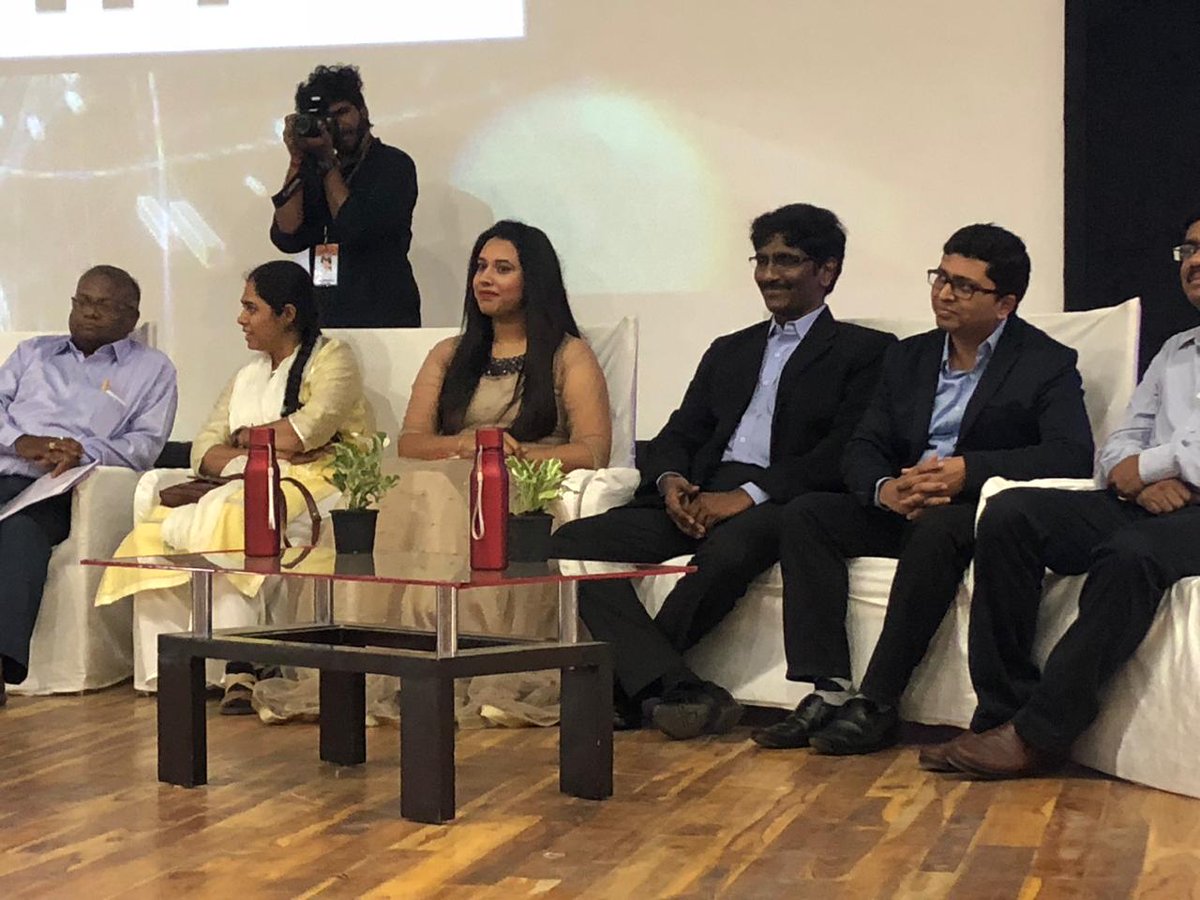 sumvn4's tweet photo. #startupsummit
#cmrgroup
#sumvn
#msed
#3nity
#minyscreens
#outshade
#kimetechnologies
Guests and Crowd for the Startup Summit
in CMR group https://t.co/3UjhmapDmI