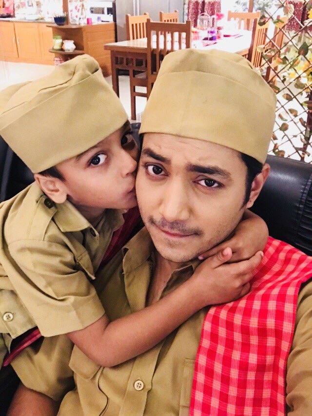 irohaan's tweet photo. #BhojoGobindo @StarJalsha_ @irohaan @RocksRohaanian @Rohaanianfamily @rohaanian @RohaanOnline https://t.co/aAQES5DWD1