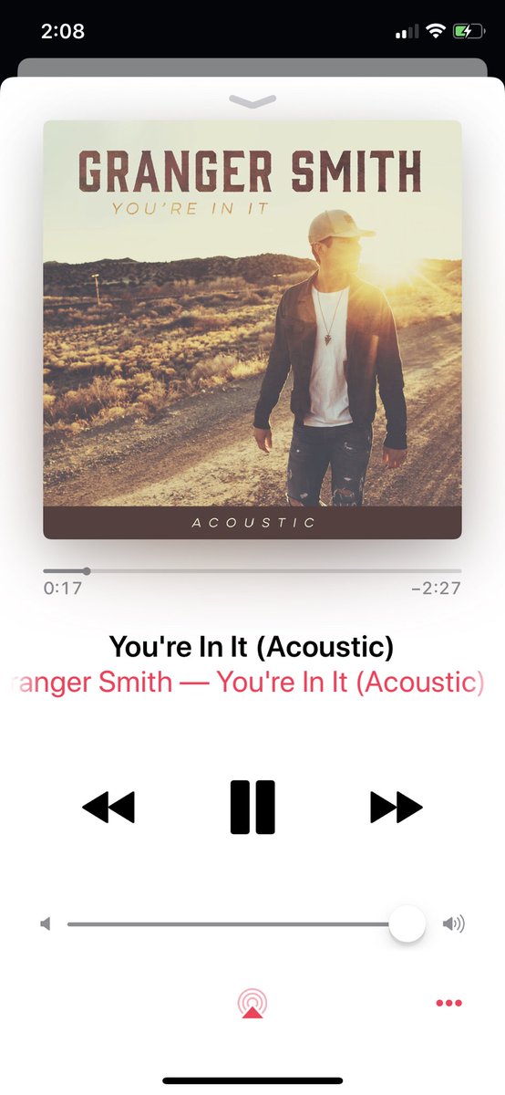 LivMatuszak's tweet photo. As if I didn’t love the song enough! Acoustic >>>>😍 @GrangerSmith #YoureInIt https://t.co/OA40lpgUWd
