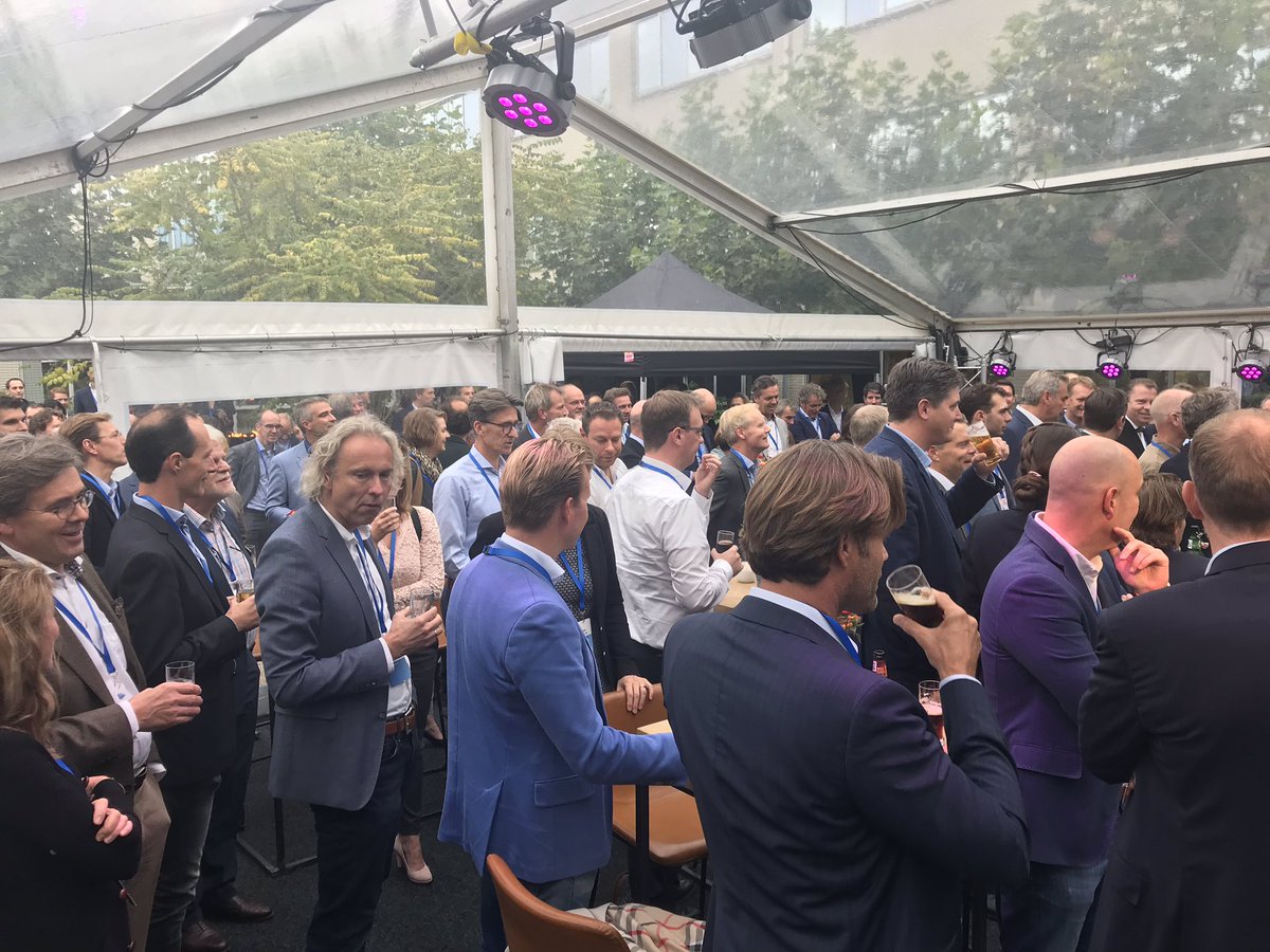 Gefeliciteerd #Demcon! 25 jaar frontrunner in internationale innovatie en technologieontwikkeling. Belangrijke partner binnen ecosysteem van Twente. #Demcon #OostNL #UTwente #NovelT #Saxion #Twente