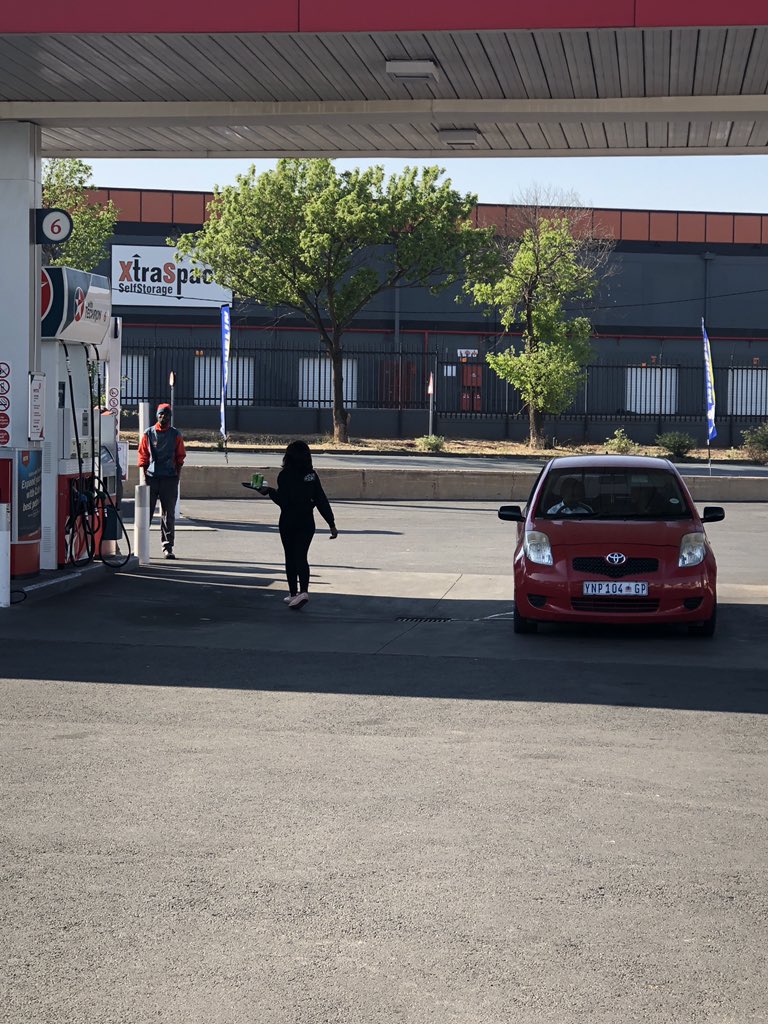 goandfunsa's tweet photo. It’s #FridayFeeling all the way here at Freshstop Booysens, and #EveryoneLikesIt. https://t.co/EYDdBztaqv