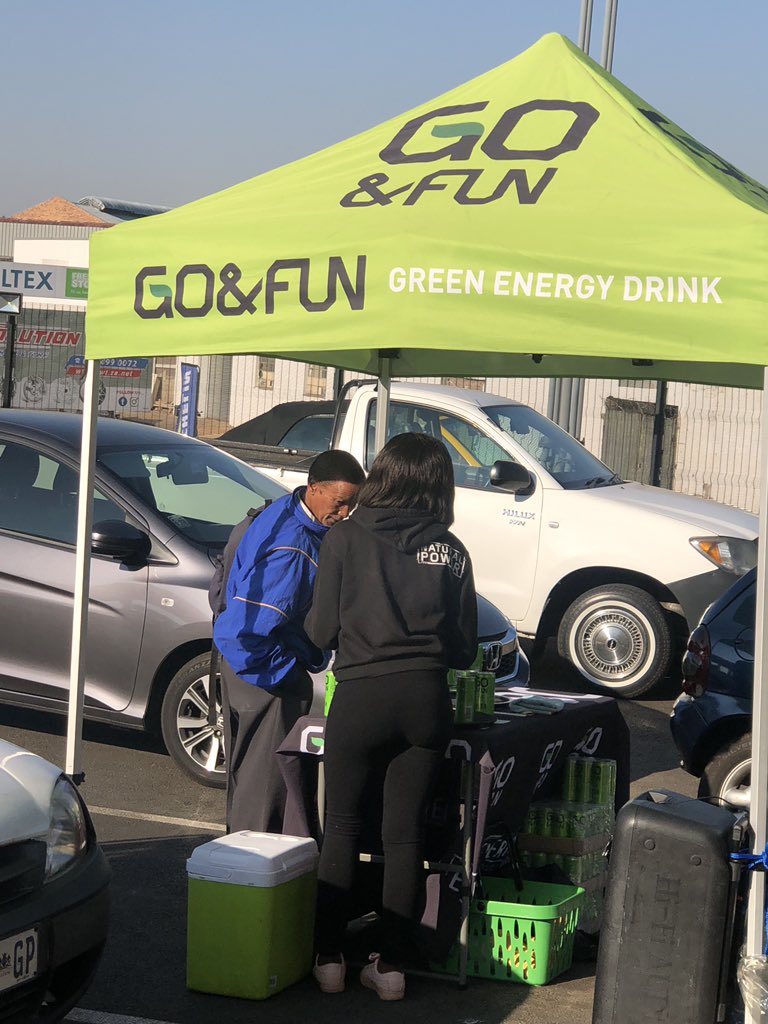 goandfunsa's tweet photo. It’s #FridayFeeling all the way here at Freshstop Booysens, and #EveryoneLikesIt. https://t.co/EYDdBztaqv