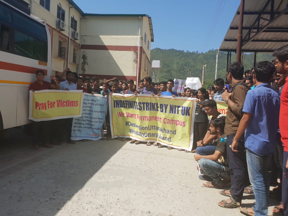 Satenjay3's tweet photo. NITUTTARAKHAND we lack facilities here,  but not unity...  We stand for the brave..  We stand for all... #JusticeForNeelam #DestinationUttarakhand https://t.co/1ejrG7g7mN