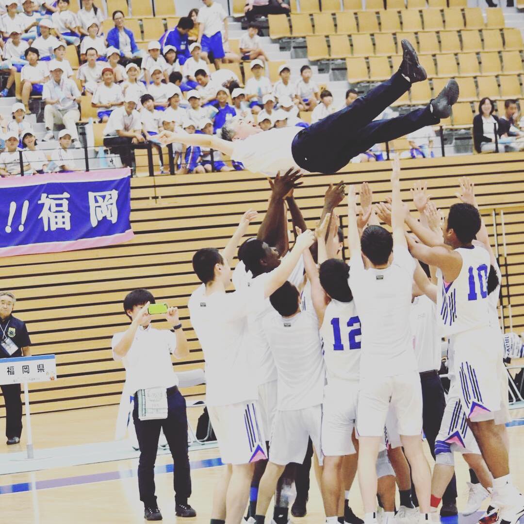 日本一🔥🔥
初の日本一を味わえてよかったです！
明日からは敵。
まずはウインター予選までに強くなる。
応援ありがとうございました！
これからも応援よろしくお願いします！🙇‍♂️🙇‍♂️