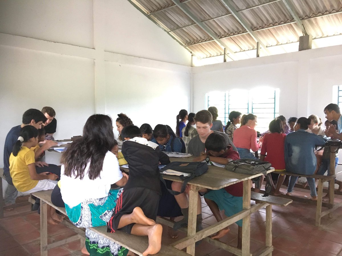 CampCambodia's tweet photo. We aiming to provide the English knowledge to local kids so that they’re able to find a better Jon when they grow up. Kids from Australia #teamindree teach English in our class #CampCambodia @CampsInt @campsintaus https://t.co/YEqFpA0q9B