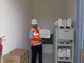 imo_djka's tweet photo. #RekanIMO berikut Progress Pekerjaan Jasa Konsultansi Pelaksanaan IMO Wilayah Jawa Bagian Barat yaitu Kegiatan Pengawasan Penggantian Batere MF 12V/63Ah untuk Back Up  UPS SIL-02 Stasiun Ketanggungan
@perkeretaapian @kemenhub151 https://t.co/ytdAd5NHMQ